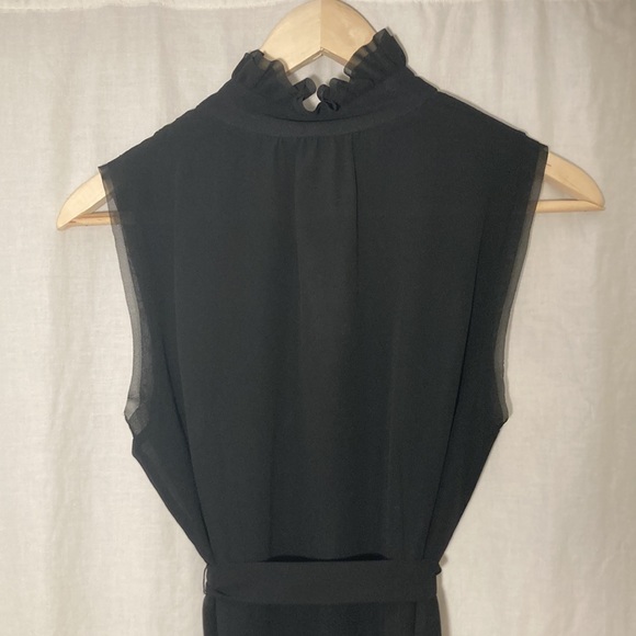 NWT Ann Taylor LOFT sleeveless black dress, ruffle collar, button front, size 4 - Picture 5 of 15